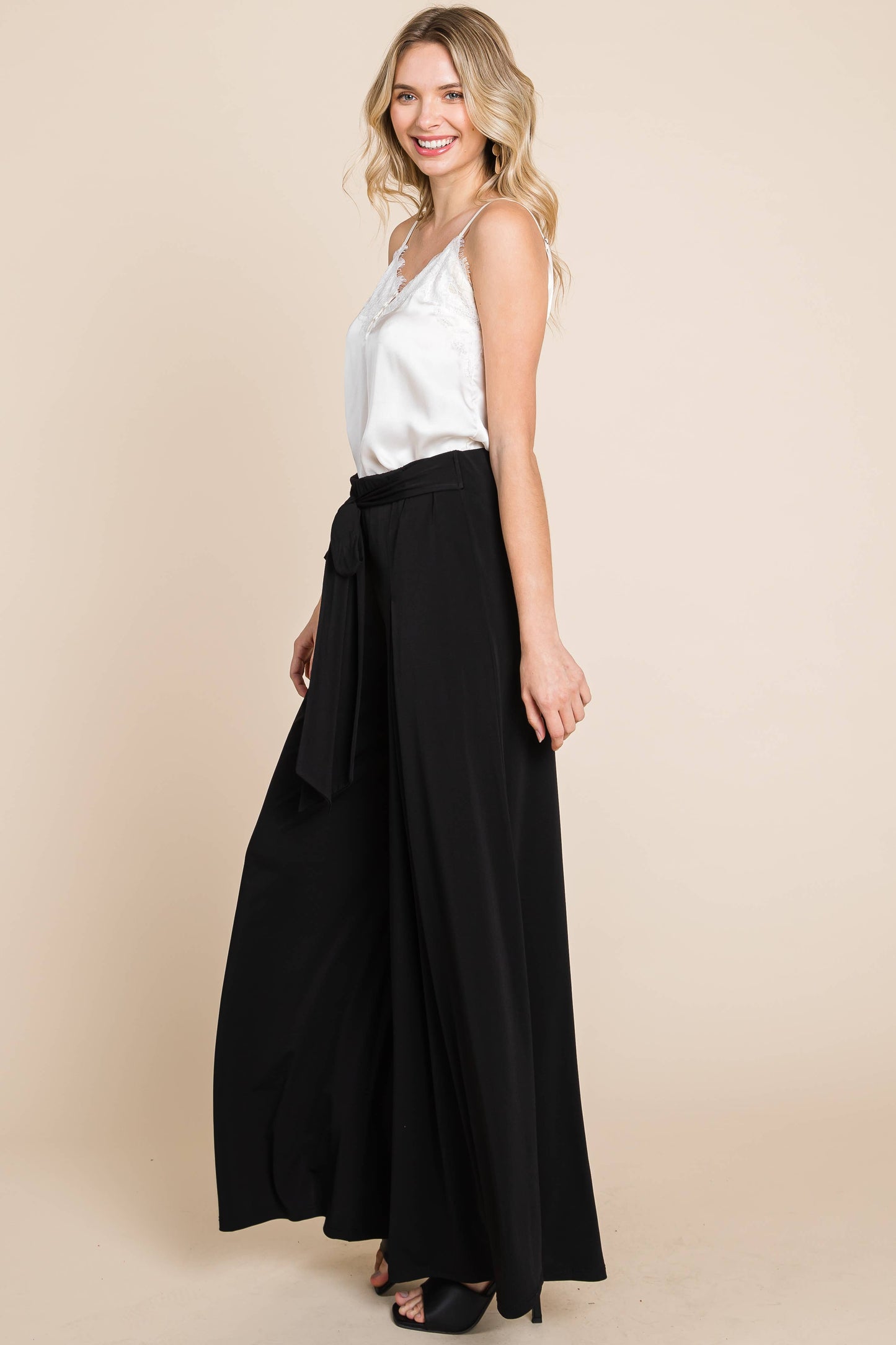 Plus Size Solid High Waisted Palazzo Pants