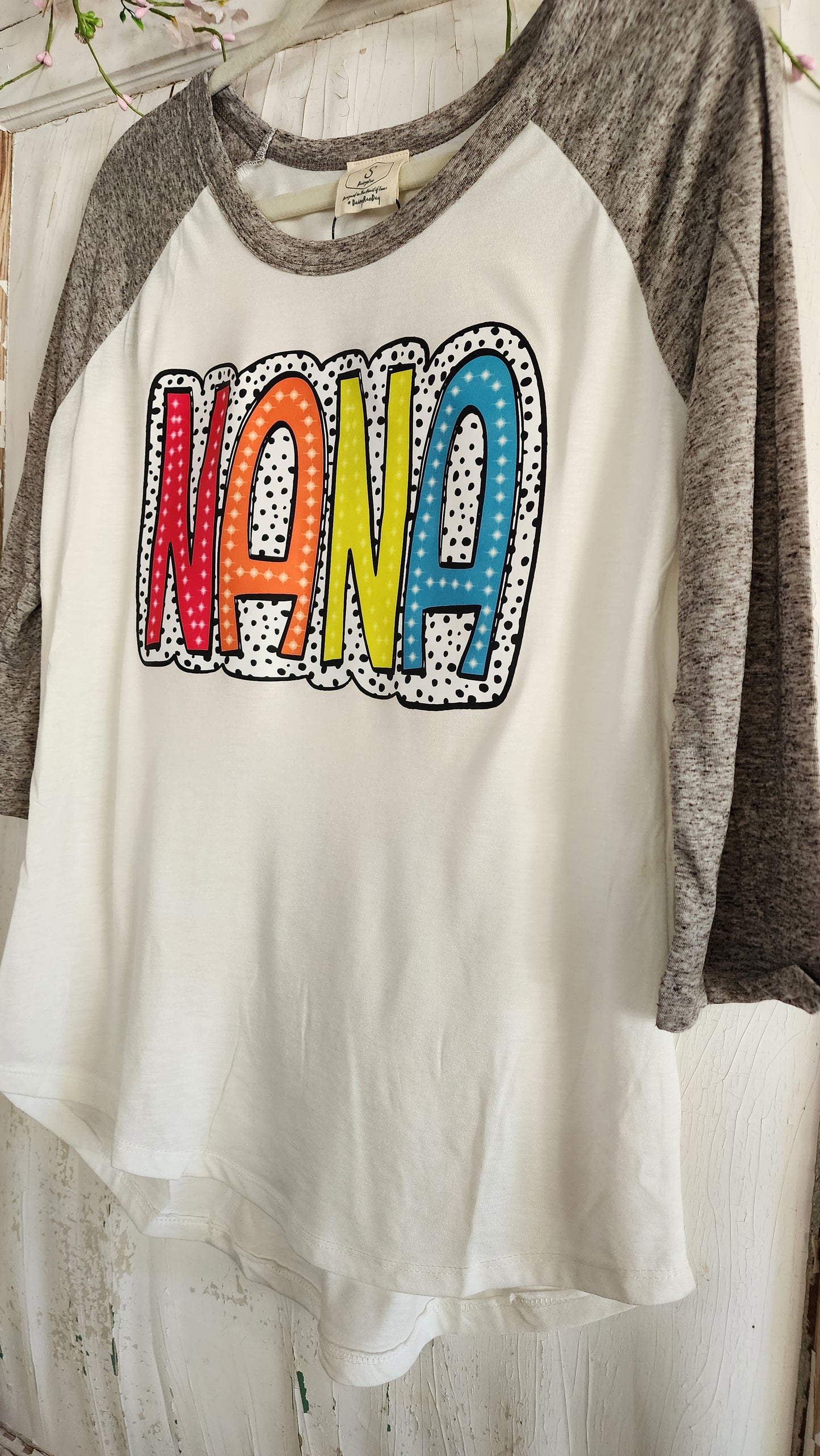NANA Raglan Tee with Spot design
