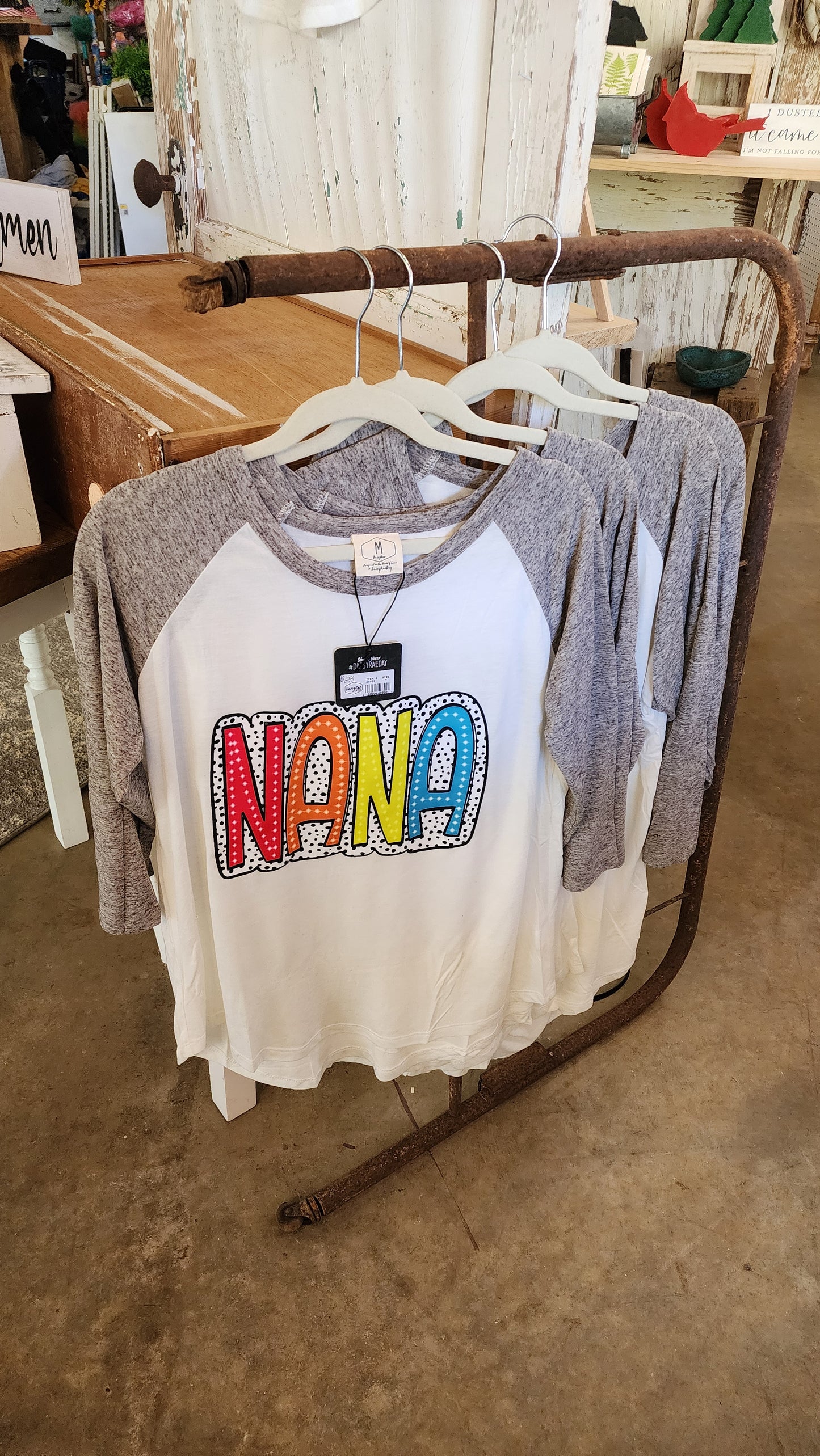 NANA Raglan Tee with Spot design