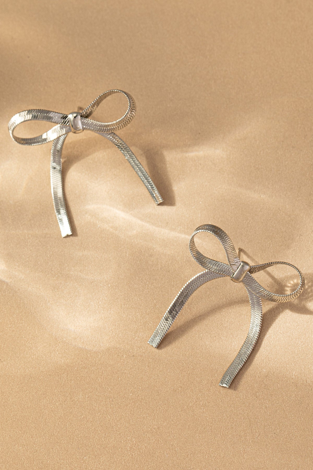 Chain Bow Tie Earrings