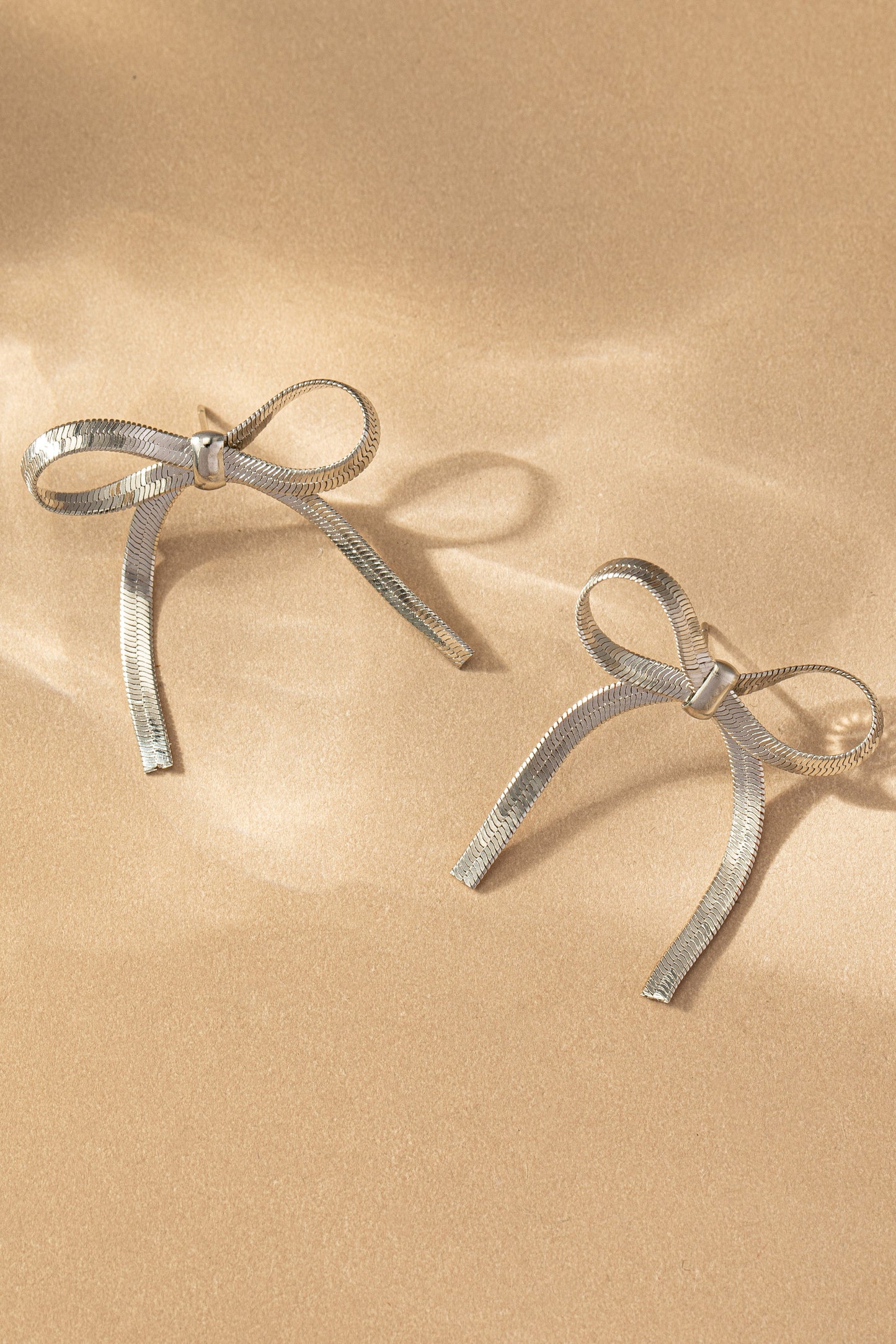 Chain Bow Tie Earrings