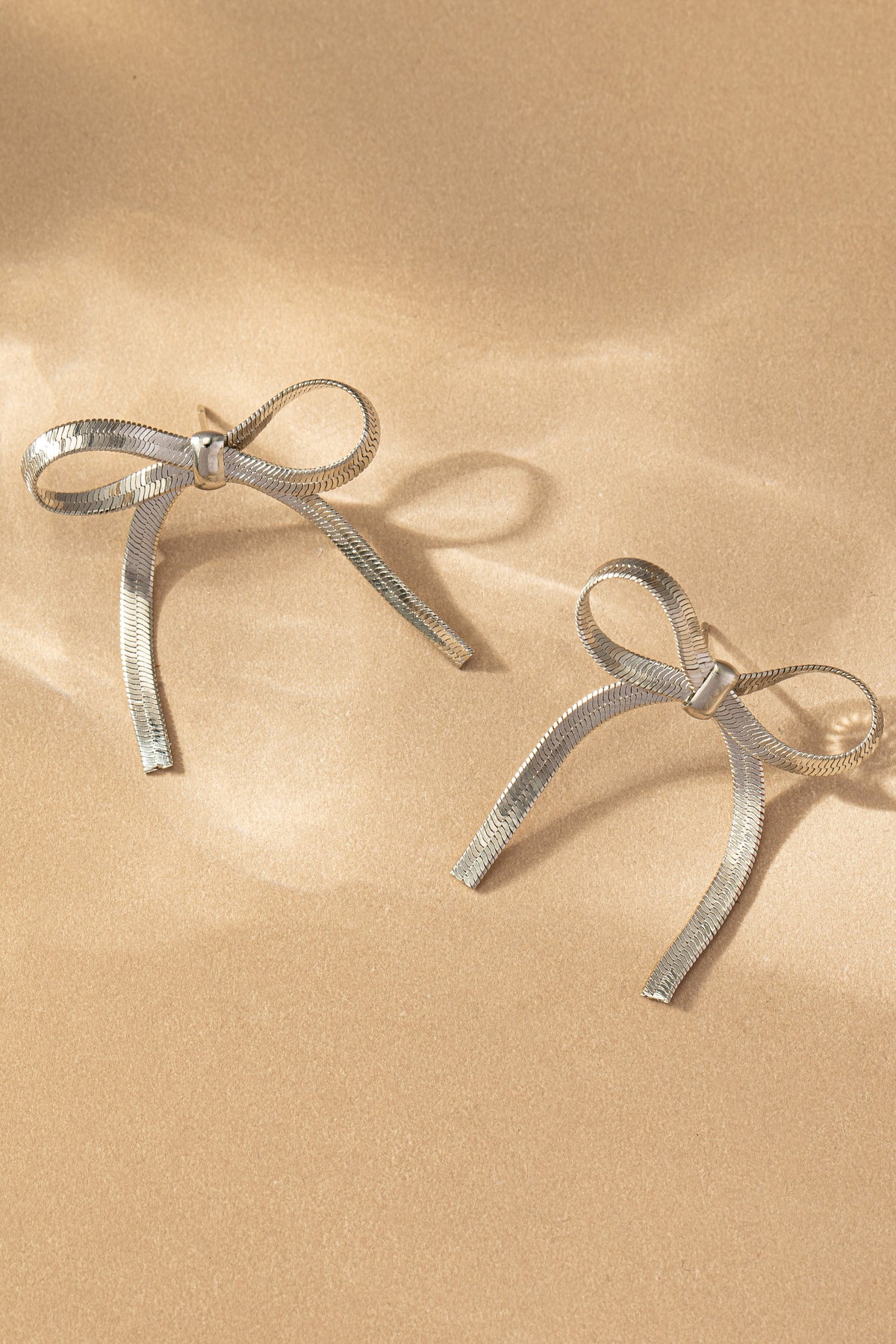 Chain Bow Tie Earrings