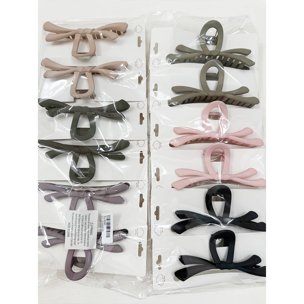Large Matte Knotted Shape Hair Claw