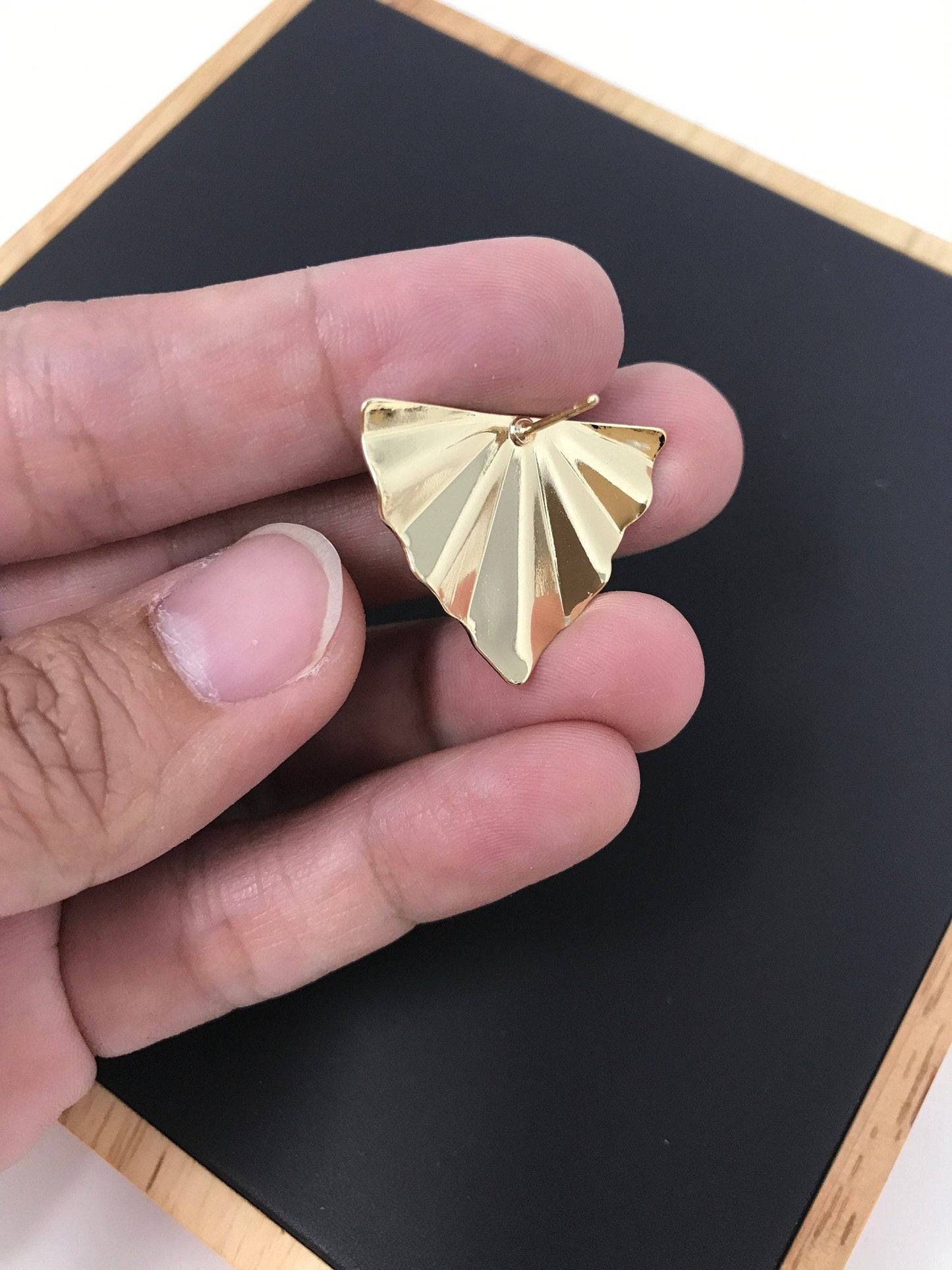 18k Gold Filled Wavy Earring