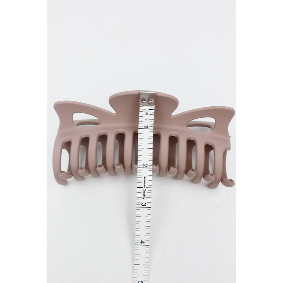 Matte Jumbo Hair Claw