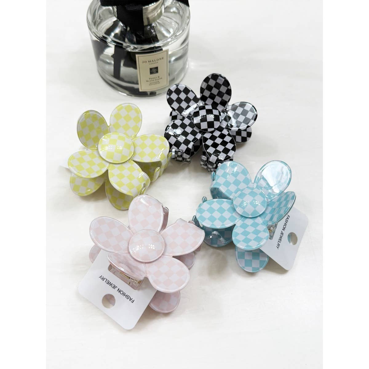 Checkered Daisy Hair Claw Clip